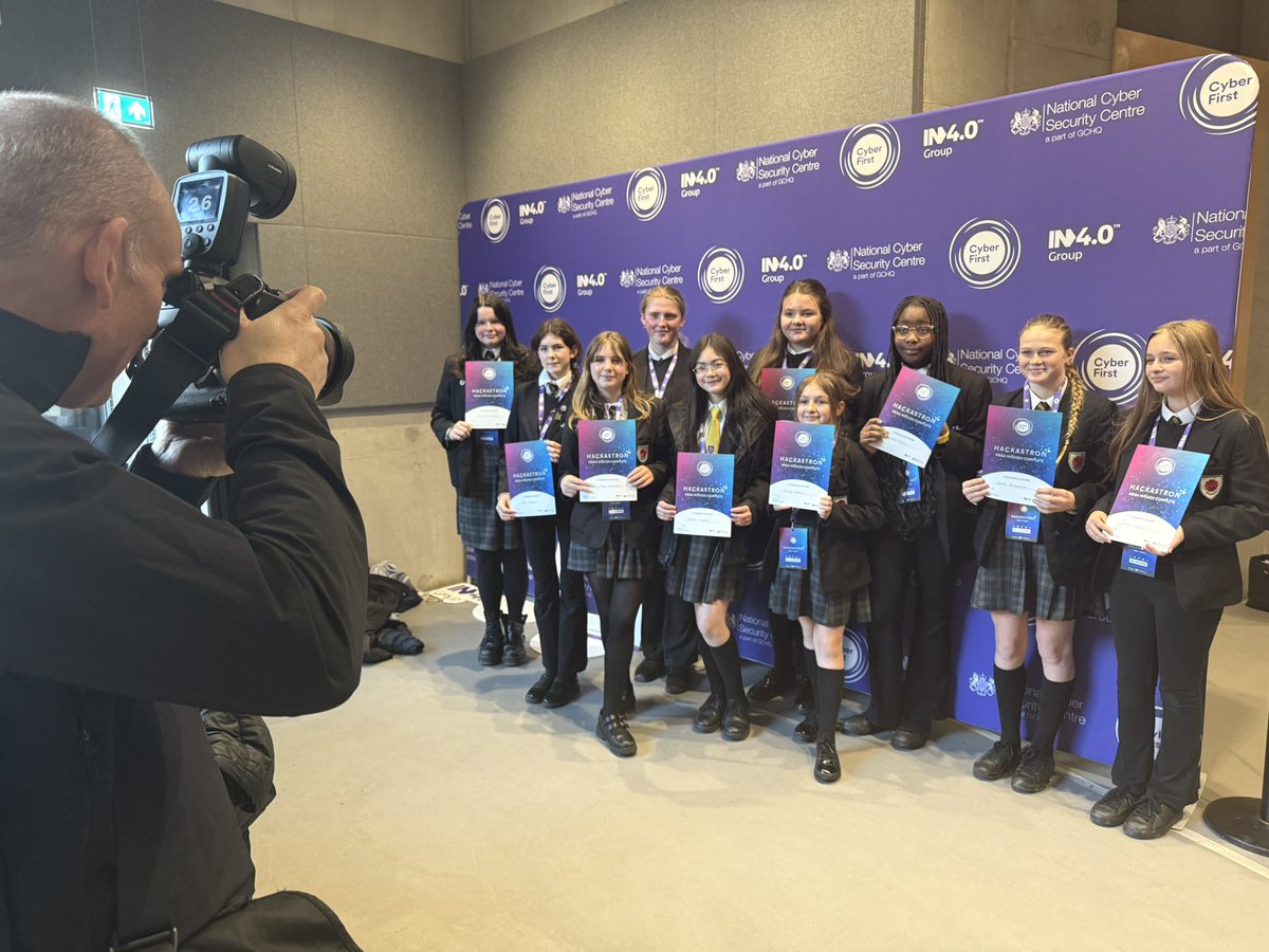 PHS Science tweet media