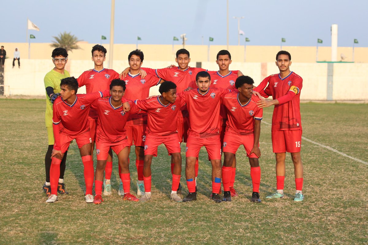 rtcom2014's tweet photo. 🏆| دوري مكتب ( الدمام ) 
بالمنطقة الشرقية لكرة القدم تحت 16 سنة 

⏰ نهاية المباراة !

#نادي_رأس_تنورة 4 -  2 #نادي_النور

ألف مبروووك لأبطالنا تحت 16 سنة 
التأهل كبطل لمكتب الدمام بالمنطقة الشرقية لتصفيات المملكة  وفالهم الصعود 
 إلى دوري الدرجة الأولى 🤩❤️💙

#تغطية_شبكة_RT https://t.co/cJemAhYfCv