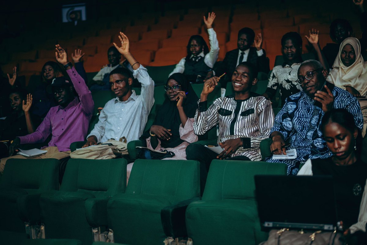 oaustars_'s tweet photo. Beyond the presentations,the OAU Stars Demo Day capture genuine moments of connection—students, staff, mentors and guests exchanging ideas, sharing laughs, and supporting one another. https://t.co/2QIrlQEEDg