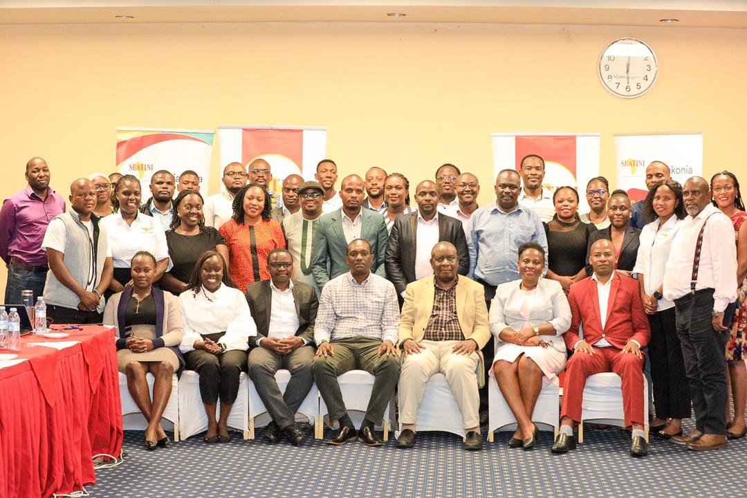 SEATINIUGANDA's tweet image. 💡Day 1 of the Regional Dialogue on IFFs and DRM in the EAC concludes with impactful discussions:

1️⃣ The link between #IFFs, debt, and DRM in achieving #SDGs.
2️⃣ Strategies to improve DRM by reducing IFFs &amp;amp; promoting prudent debt management.
3️⃣ Enhancing transparency &amp;amp;…