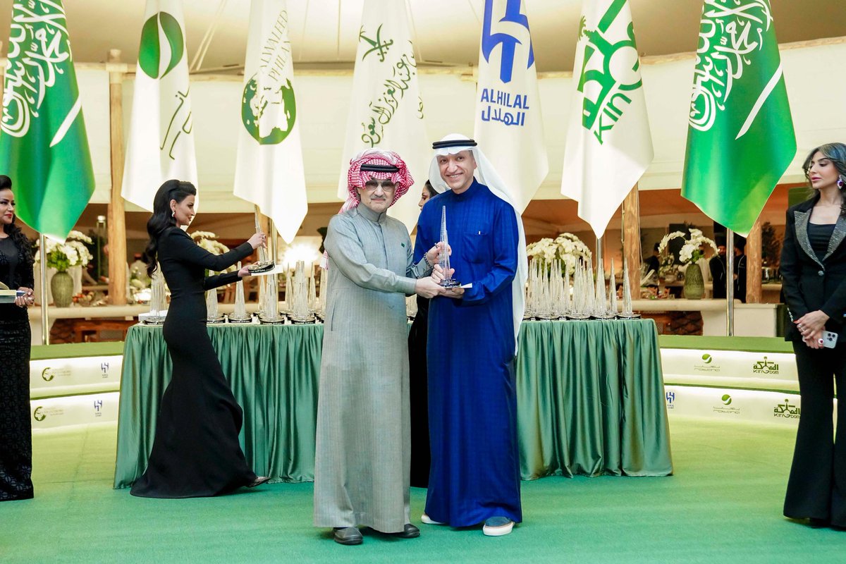 سالم الهندي tweet media