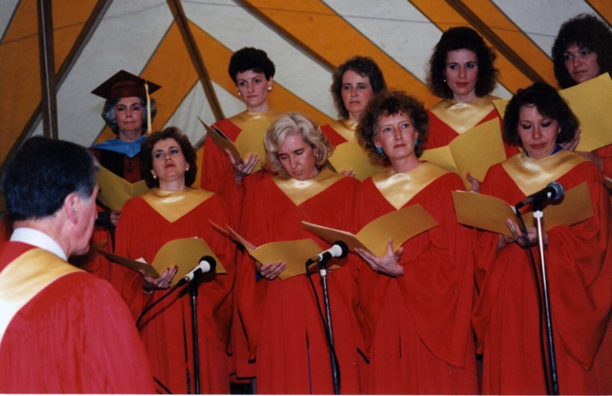 Framingham State Alumni Association tweet media