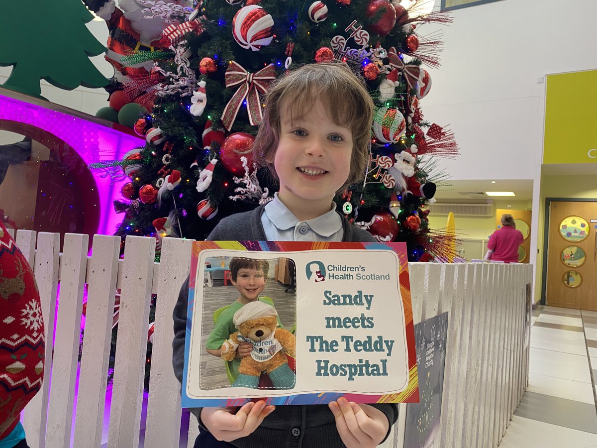 ChildHealthScot's tweet photo. A lot of children, and even some adults, find getting their blood taken to be quite challenging. Five-year-old Sandy was certainly anxious before discovering some helpful techniques to relax and get ready for the procedure. He decided to share everything he learned, and went through, in a new book titled “Sandy Meets the Teddy Hospital.” This book is being launched by Children’s Health Scotland today for #HumanRightsDay! Thank you to @RHCGlasgow and @GCH_Charity  for your support and funding in making #HealthRightsDefender Sandy's book a reality! @NHSGGC @NHSScotland  #MyHealthMyRights👉 https://t.co/5bLKFp882T