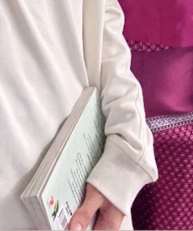 chatchayaapha's tweet photo. รบกวนพี่ๆหน่อยฮะ 🙏🏻
นี่พยายามที่สุดแล้ว หาไม่เจอง่ะ🫡
#เน็กซ์อ่าน #NEXnattakit https://t.co/y2q9LrCjz3