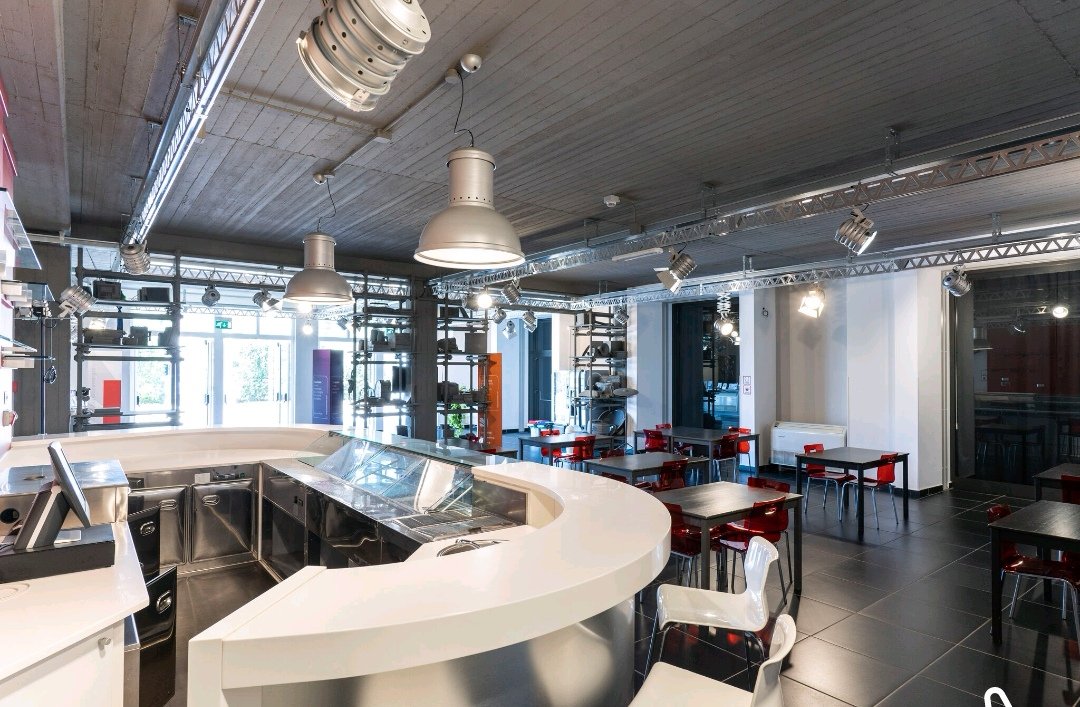 kai_broker's tweet image. For sale STUDIOS in Sicily - Catania hinterland.
Modern theater, dance rooms, accomodations facilities.
BARGAIN PRICE!
👉Info@kaibroker.it

#dancestudios
#dance
#studios