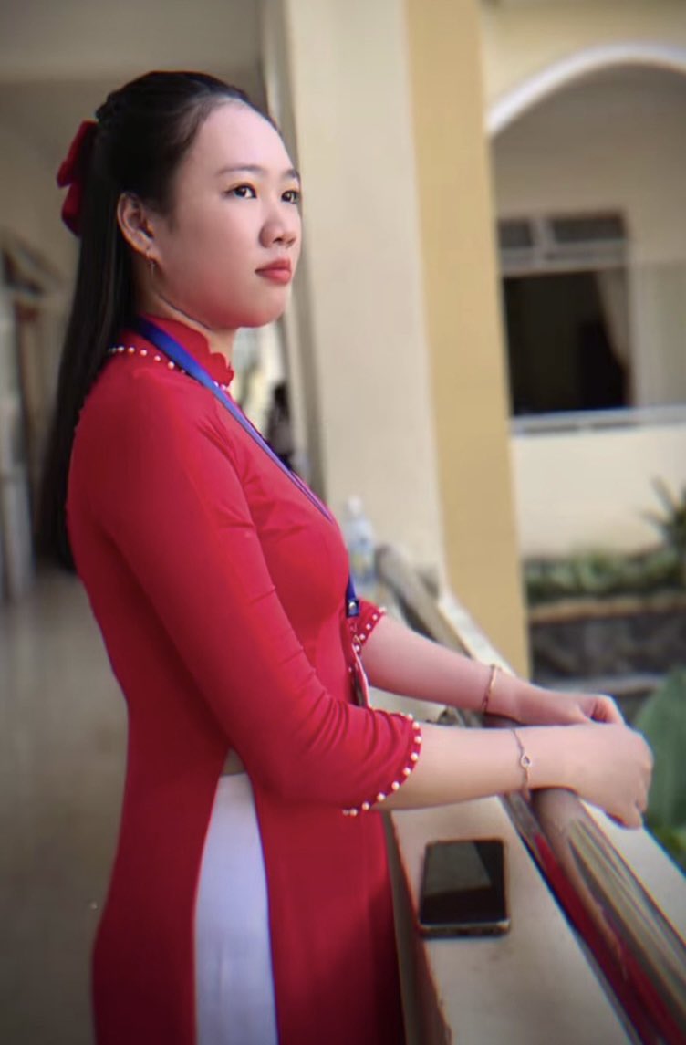 itssofluffaaay's tweet photo. Thèm địt cô giáo trẻ không nè https://t.co/rGpoHdLh3G