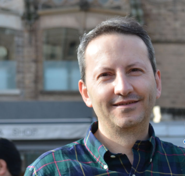 AmnestySverige's tweet photo. @MariaStenergard I mer än 3⃣1⃣5️⃣0⃣ dagar har #AhmadrezaDjalali suttit fängslad i #Iran och  hotas med avrättning när som helst.

@MariaStenergard
måste intensifiera ansträngningarna för att rädda hans liv och återförena honom med sin familj i Sverige.  #SaveAhmadreza https://t.co/cuxOaYeFp2