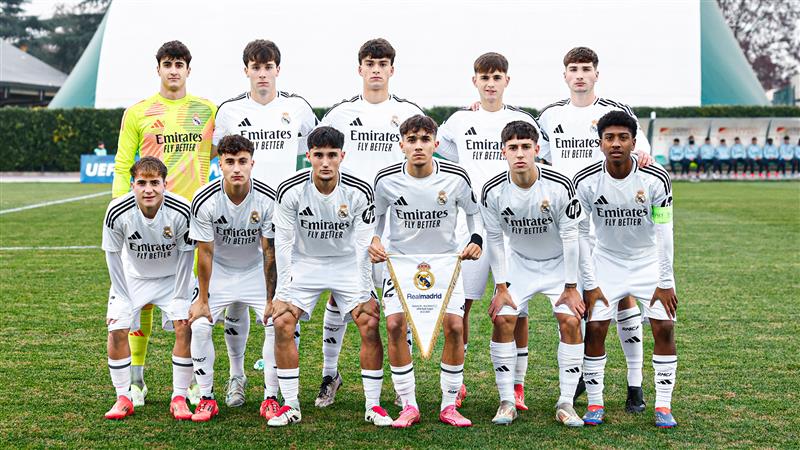 lafabricacrm's tweet photo. 🤍 ¡HALA MADRID! 🤍
#UYL | #LaFábrica https://t.co/FdPJpzB3El