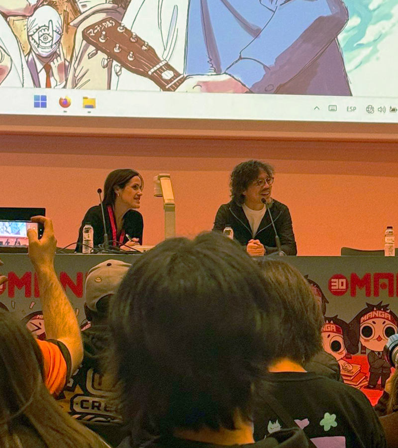 Procedo a explicar en un hilo lo que fue la ANÉCDOTA de mi VIDA con Naoki Urasawa en el Q&amp;A del jueves 5 en el Manga Barcelona 🥹💜

Aparentemente soy conocida como "la chica que lloró en el Q&amp;A de Urasawa" 😂

👇 Vamos a explicar esto 👇