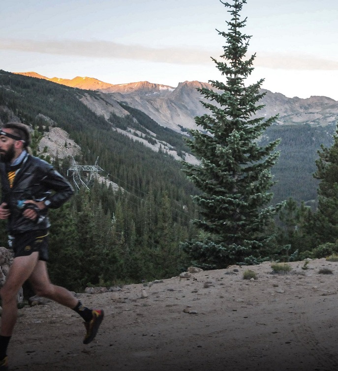 The Mythical Race, el documental de la Leadville 100 de Lluis Ruiz | Un documental muestra la preparación, la planificación y la participación de Lluis Ruiz en la Leadville Trail 100 2024, en la que bajó de las 21 horas y logró un TOP20 de tanto prestigio como sufrimiento. Sé