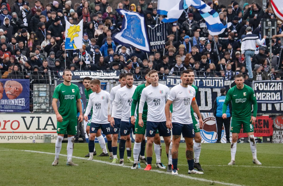 Bilder aus Babelsberg

👋

höllenreiter.com/2024/12/10/sv-…