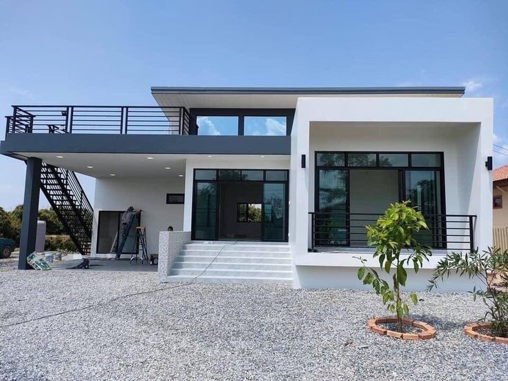 Apostlebriank's tweet image. You&apos;ll move into your house in 2025.