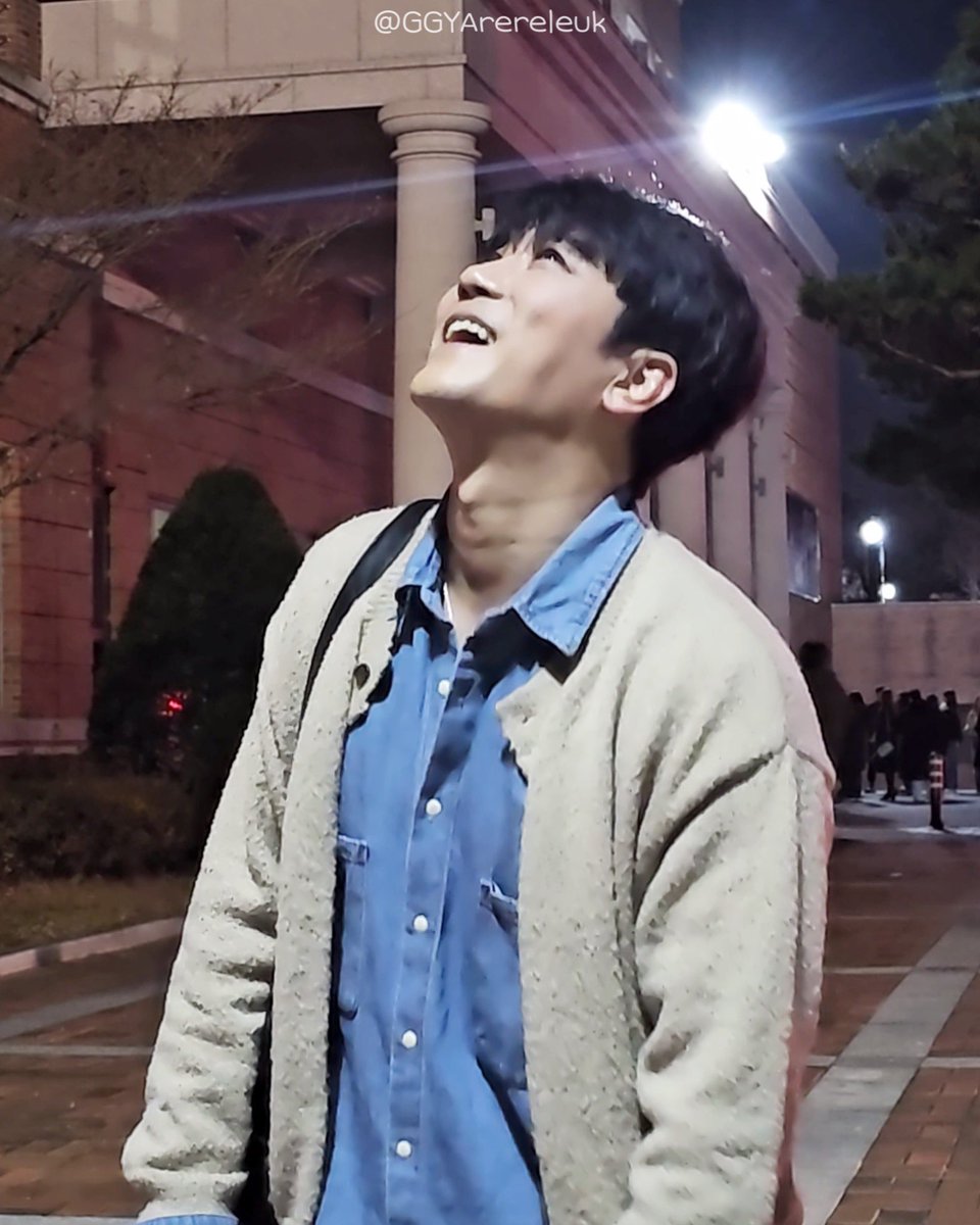 얘들아(0명)…
난 오늘 하늘에서 천사가 내려온줄알았어…

#박민성