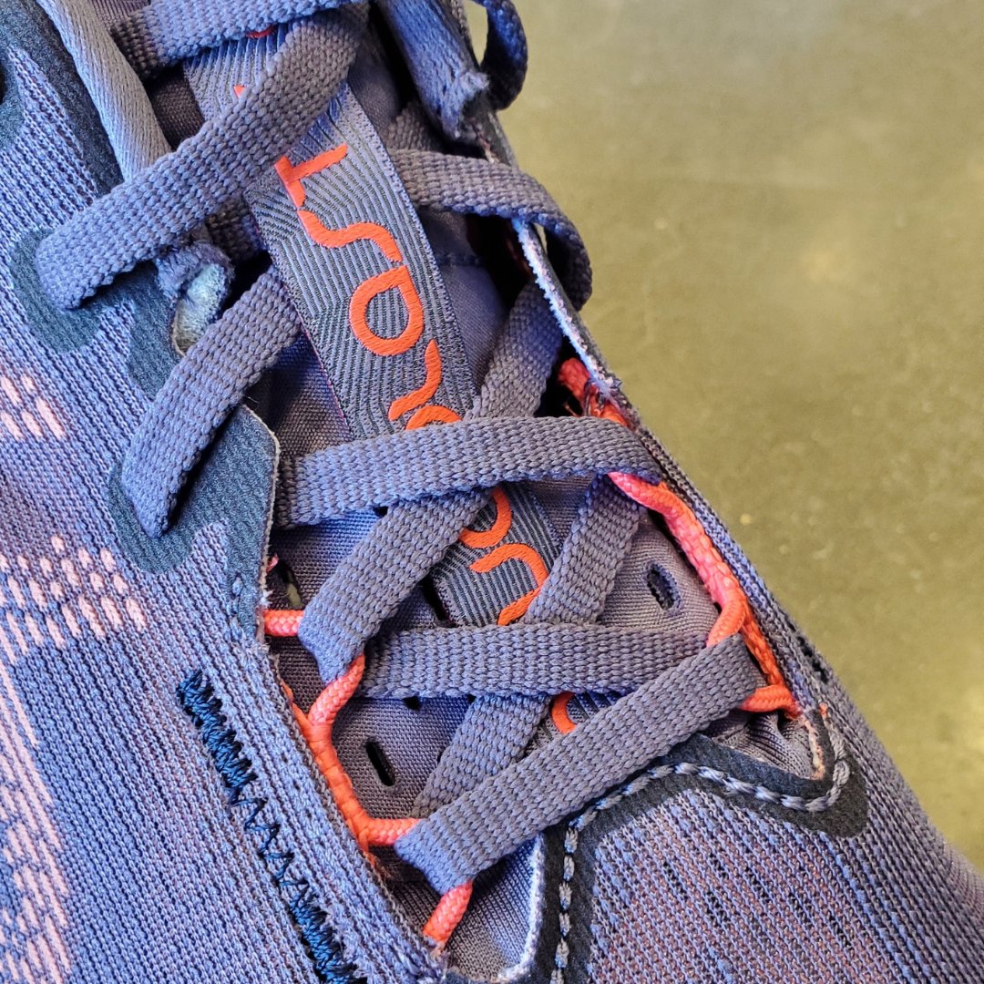 Run605's tweet image. The New Asics Novablast 5 is the best version yet with the cushion to compete.

Drop: 8mm
Best for: Daily running, Energized feel
Support: Neutral 
Cushion: Maximum

Shop them at both our Downtown and Bridges locations.

shop.run605.com/product/332606…

#run605 #asics #asicsrunning