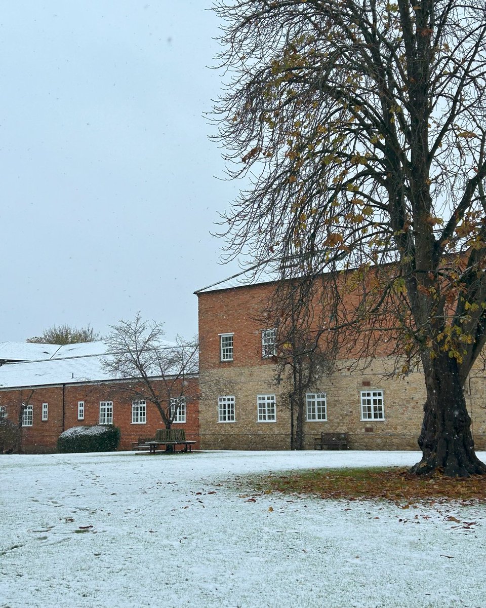 UniOfBuckingham's tweet photo. How was this already 3 weeks ago?! Throwback to when it snowed and made the campus magical ❄️✨ https://t.co/OPX6jS4Drc