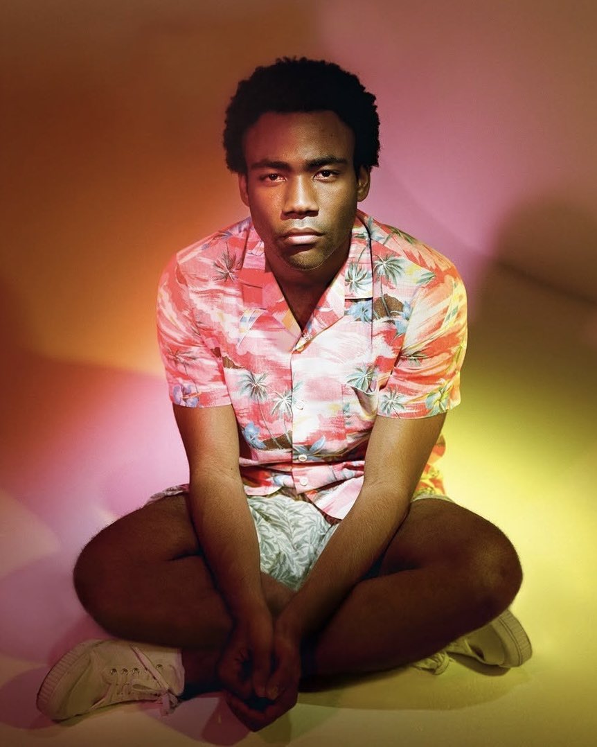 fixduncultured's tweet photo. A deep-dive into the genius behind Childish Gambino's 'Because the Internet' on it's 11 year anniversary 🧠📲💿 A thread: https://t.co/dzcqLNf7hP