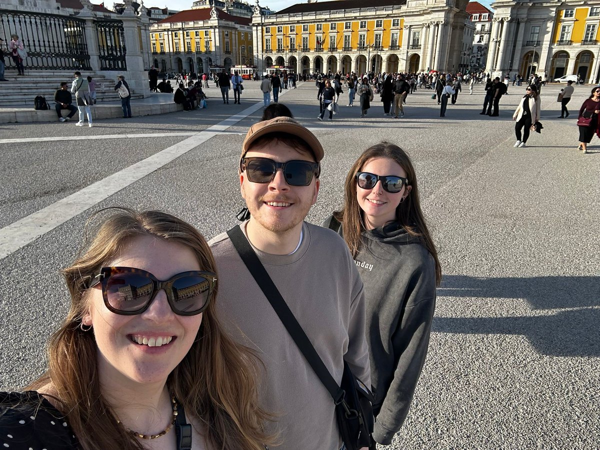 Our lucky high achievers managed to escape Storm Darragh this weekend, hotfooting it to far sunnier climes. Much fun was had by all in a balmy Lisbon - well done to everyone that went above and beyond, earning their place on this trip 🌞✈️
#highachievers #propertyphotographers