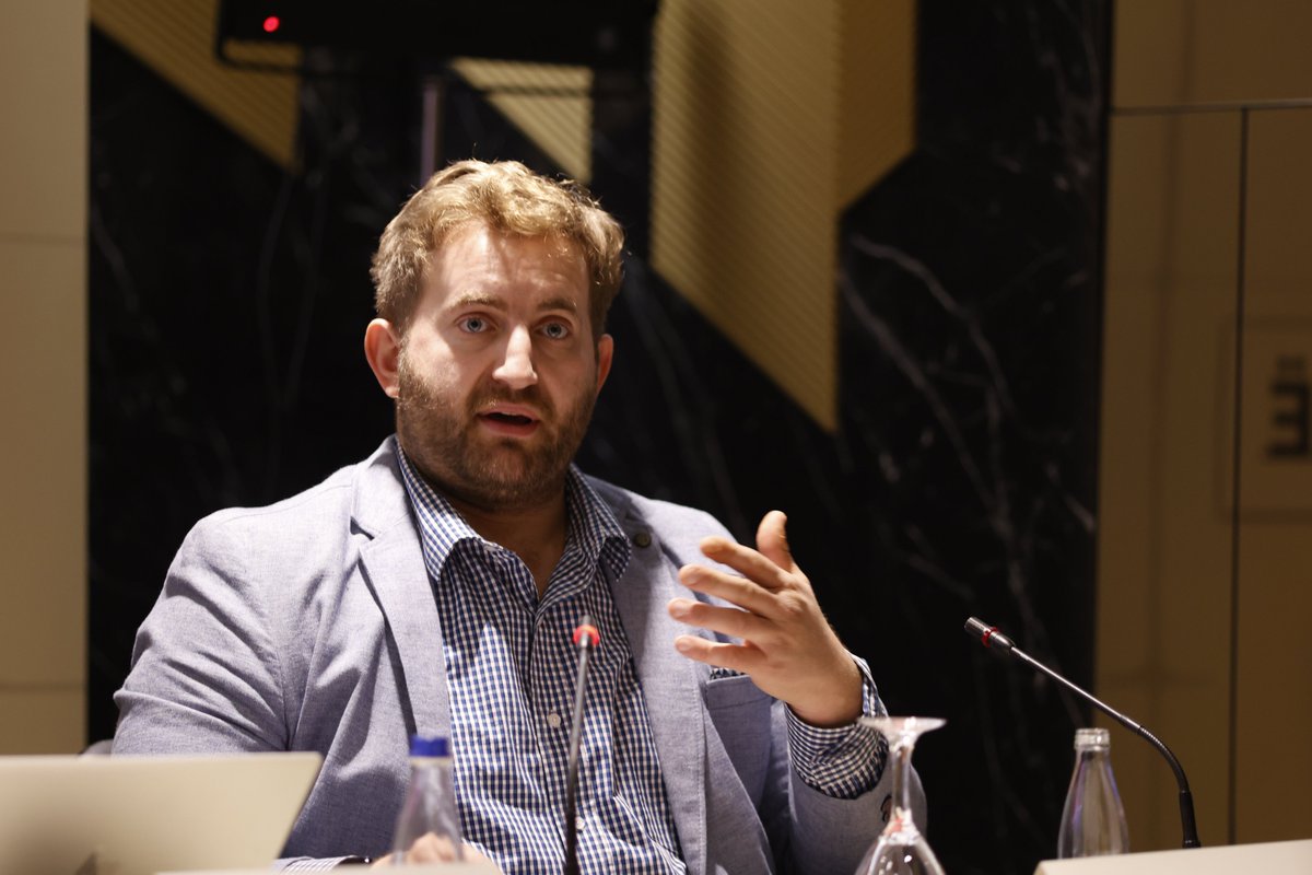 FOLMovement's tweet photo. Lëvizja FOL, as part of #AntiCorruptionWeek, hosted a discussion on “Whistleblowers from a Practical Perspective”, highlighting their challenges and vital role in fighting corruption. 🛡️ #Whistleblowers #UnitedAgainstCorruption https://t.co/rmOlPjmIDG