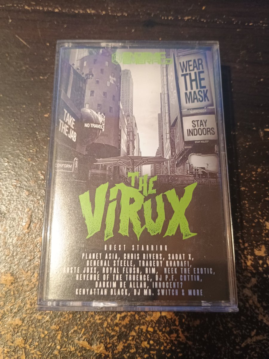 deadworldradio's tweet photo. This tape is crazy! And the art might be one of my favorites ever 🔥🔥 https://t.co/2QYGFItrro
