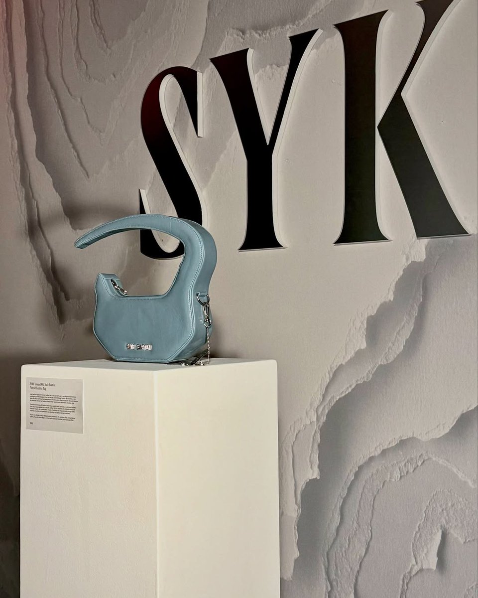 the_SYKY's tweet photo. 🍸 What went down at our social celebrating the launch of SYKY Drops 006: #KateBarton.
Last week, we opened the doors of SYKY HQ in New York for an intimate evening of conversation with designer Kate Barton, hosted by SYKY Artistic Director, @formichetti. https://t.co/LmF8mzo0ba
