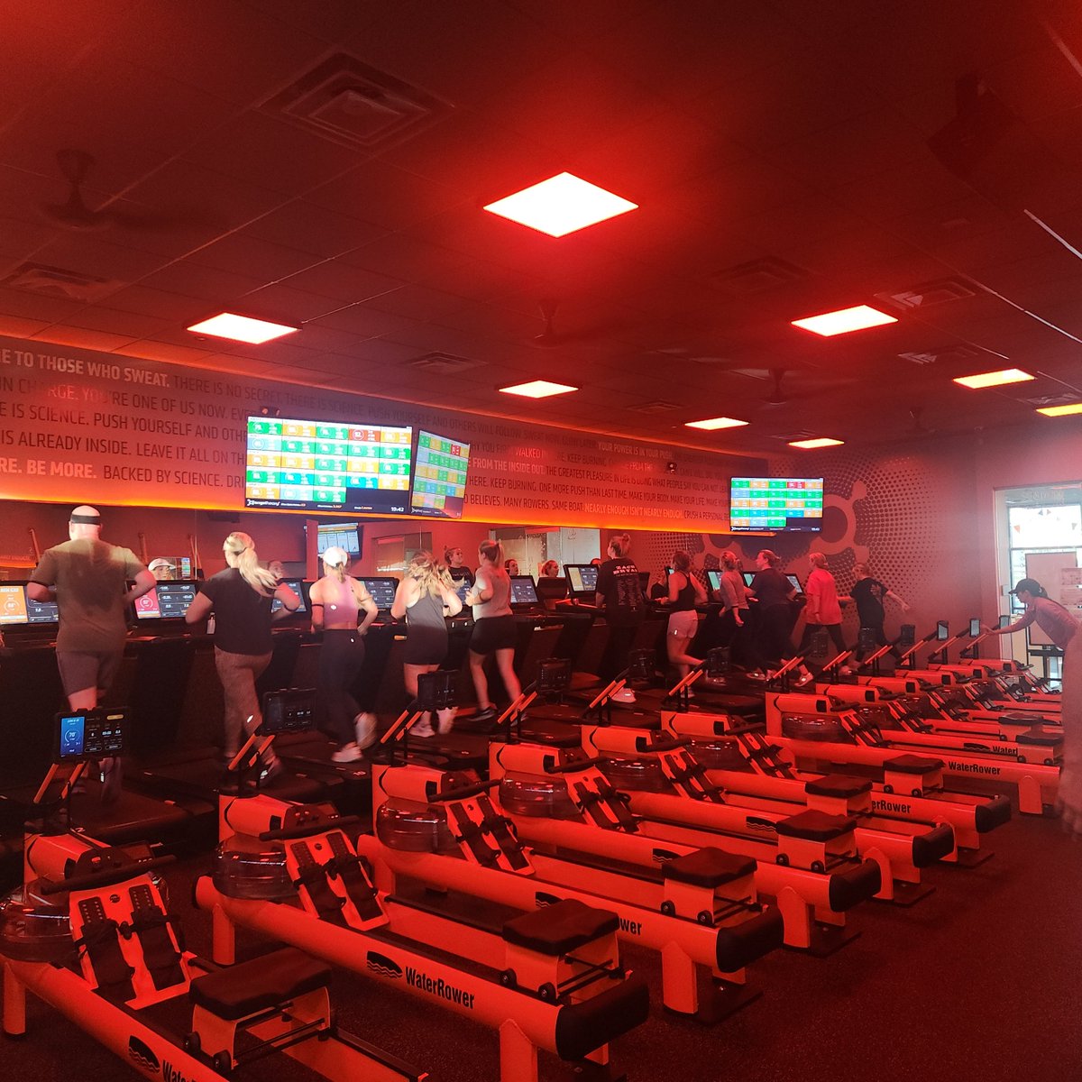 OTFAlcoa's tweet image. On the 10th day of Fitness @orangetheory. More than a #gym #everyreason is the #RightReason.