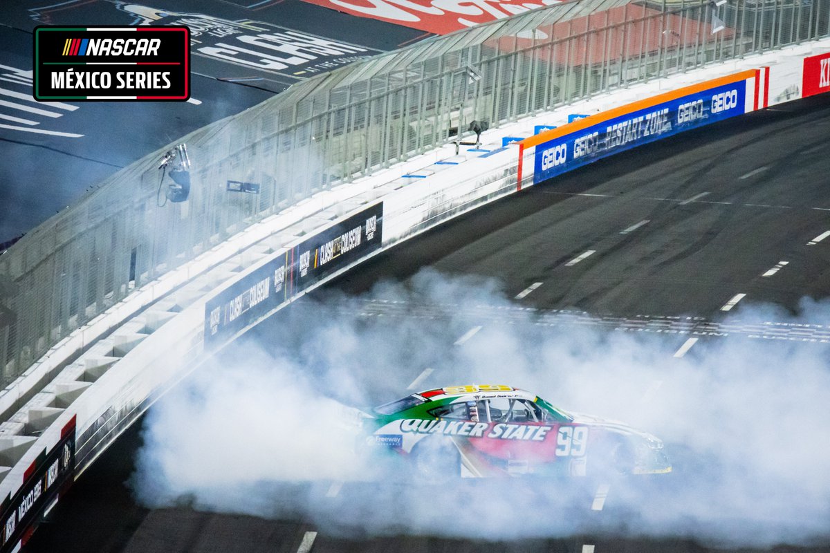 NASCARMex's tweet photo. El 2024 tuvimos un regreso especial 🇲🇽
¿Recuerdan de quién se trató?😎
#NASCAR #NASCARMéxico #NASCARMex #NASCARMx #LA24 #NASCARMxALA #BuschLightClash #MemorialColiseum #KingTaco #LaBatallaEnElColiseo https://t.co/sLQMOm9wKX