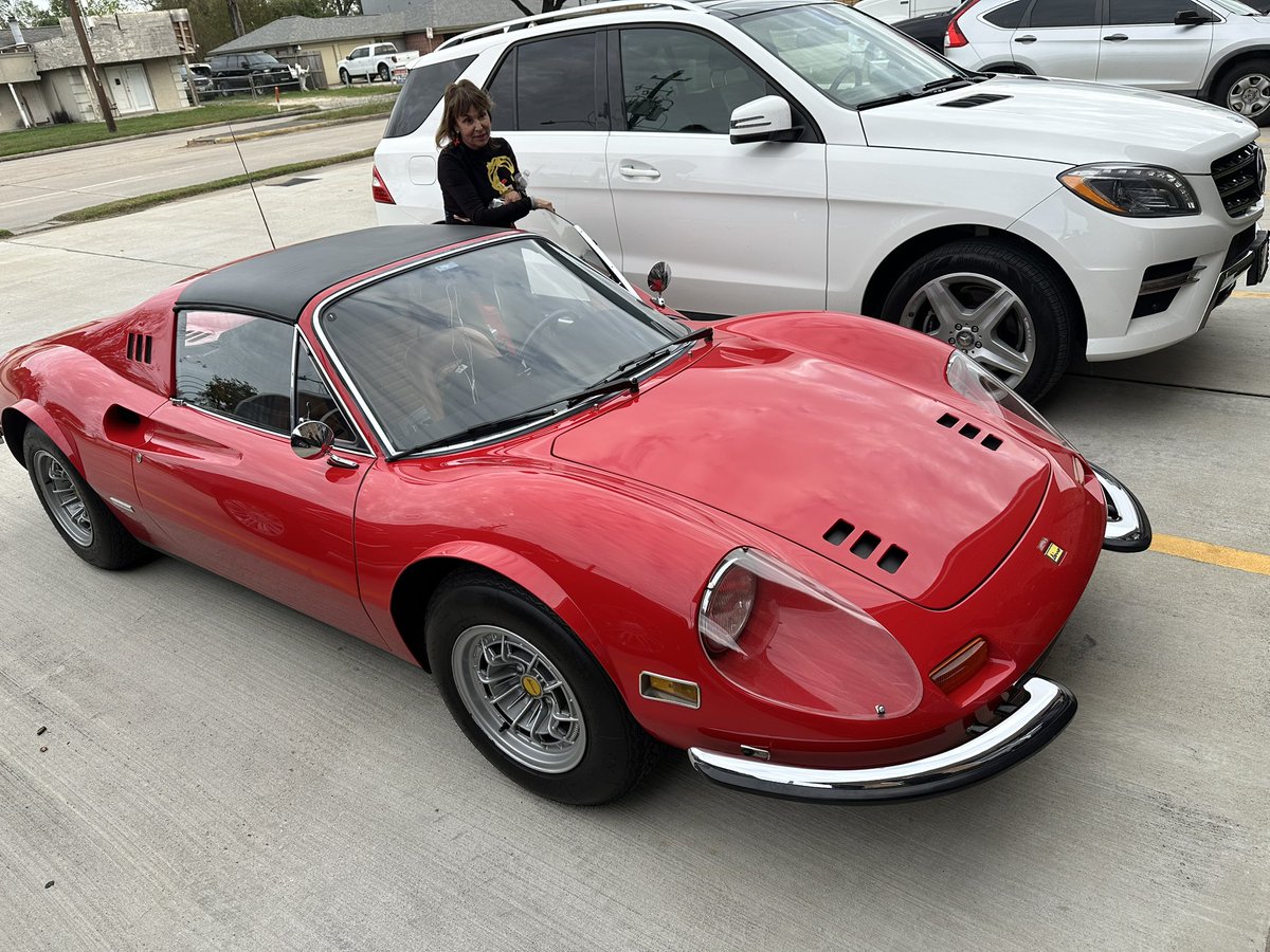 Last week we were visited by Lisa Weinberger and her Dino. For the last several decades, Lisa and her late husband John have been integral in supporting automotive education with scholarships, through their charitable foundation, Driven To Care.