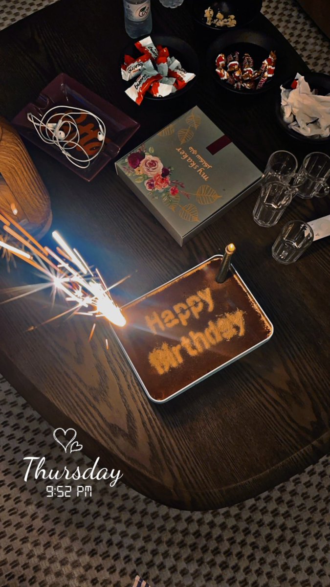 phenomenalnoon's tweet image. Excited for my December birthday gifts! 🎁 I love keeping them wrapped until the end of the year and saving the surprise for the New Year 🎉
It makes the start of the year even more special! ✨

#BirthdayTradition
#NewYearSurprise