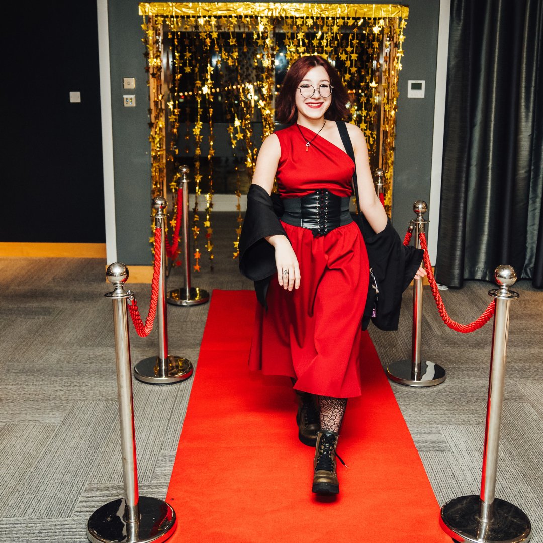 WarwickIFP's tweet photo. What a night ✨ 📸 🎄 

IFP students and staff had a great night celebrating in style at our end of term Hollywood Christmas party! #WarwickIFP https://t.co/fHiADey1nY