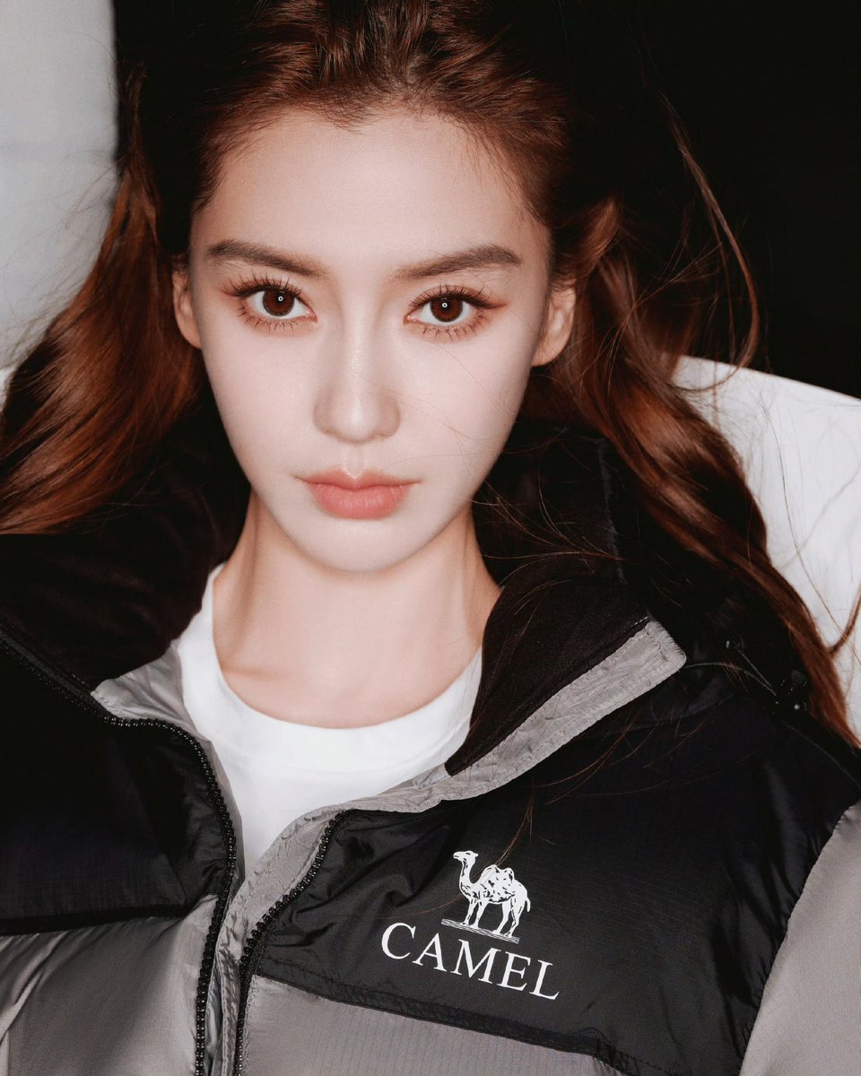angelababy 杨颖 updates tweet media