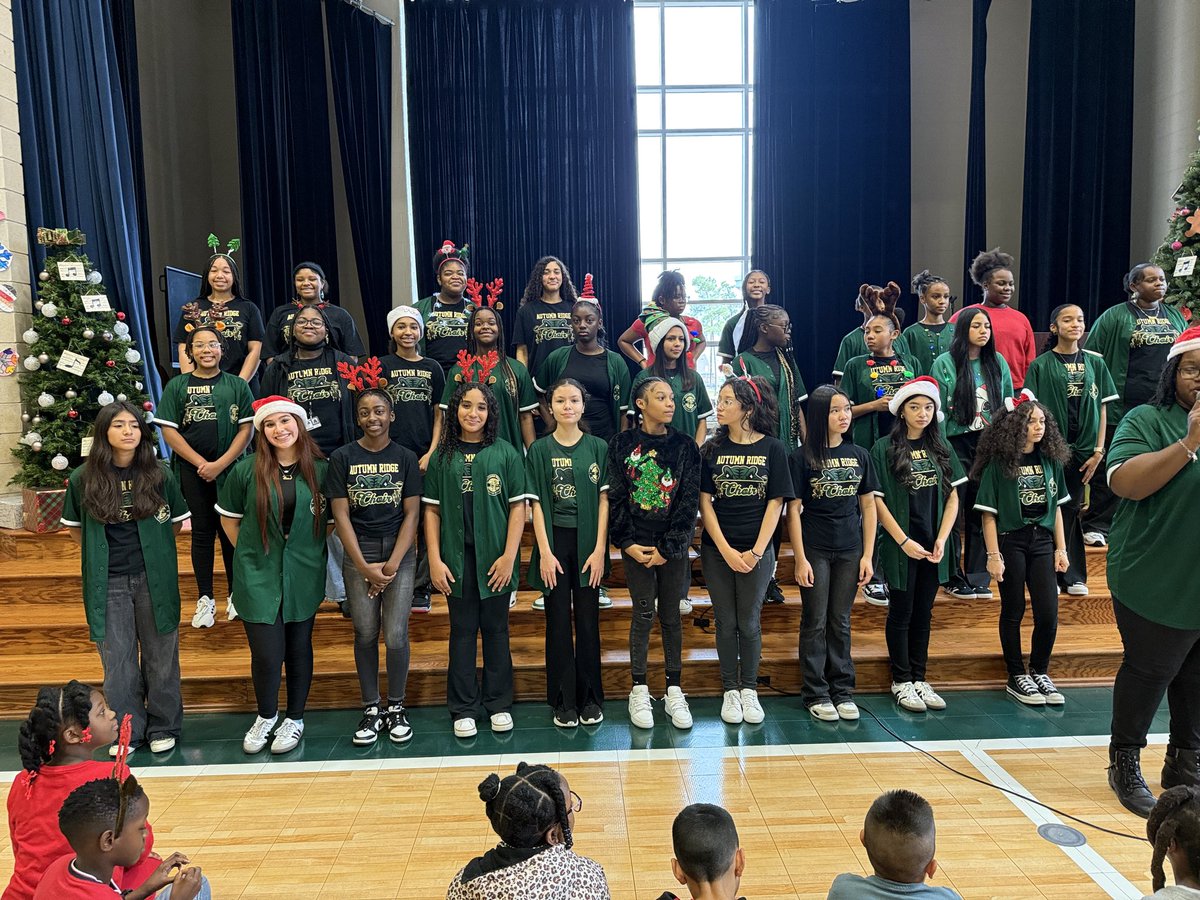 HumbleISD_RCE's tweet photo. ARMs Choir is absolutely amazing! π€πΆ Our Cubs are so grateful that they were able to experience the holiday songs πand are looking forward to being in the choir in the future! Thank you for giving us a visit! #TeamRCE #AllinAtRCE #MyRCE #FutureGators π https://t.co/jmOTrQSVOt