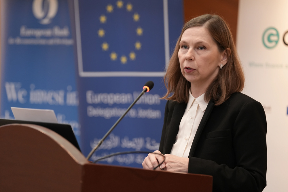 EBRD's tweet photo. We joined @GMBiery as she opened a workshop gender-responsive climate finance in Jordan. The #GEFF is expanding access to finance for small and medium enterprises.

Together with @EU_Partnerships and @theGCF, we're shaping a future where women are leaders in a green economy. https://t.co/Pp3WTmQ10Q
