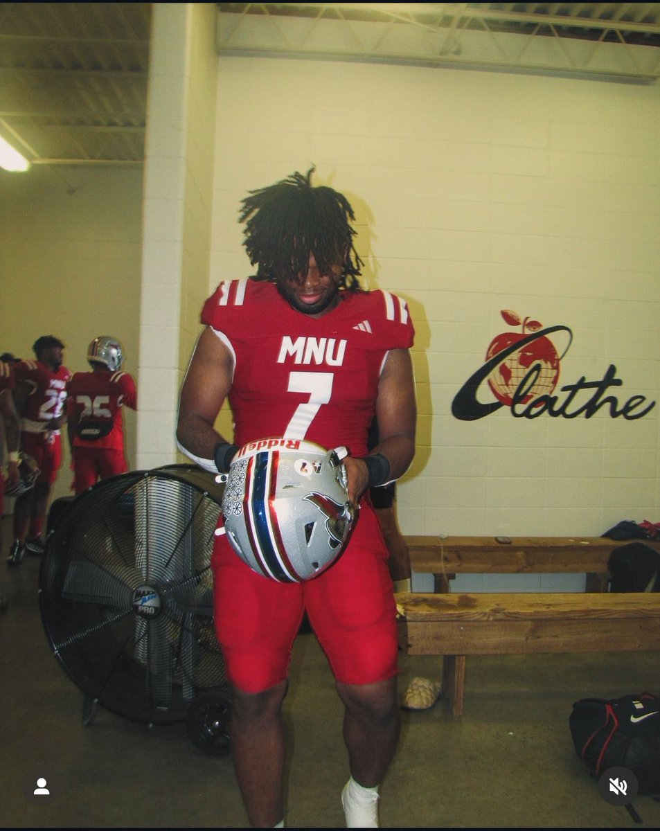 thank you football , i met so many people that will be my brothers through you , broke so many records with you! to the coaches that believed in me you’re so appreciated from d1 to naia! 
2x conference champ 
all conference RB
2x playoff qualifier
bachelor degree 
AP&gt;Waldorf&gt;Mnu
