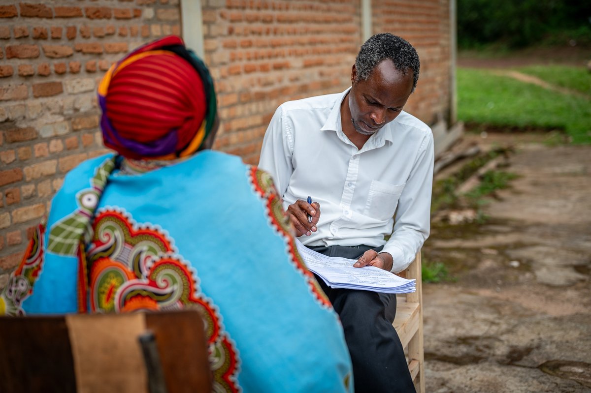 Cordaid (@cordaid) on Twitter photo Today marks the end of the #16Days of Activism against Gender-Based Violence. We endorse this global campaign and to spotlight what this means in practice, we zoom in on <a href="/CordaidBurundi/">Cordaid Burundi</a>, where our legal aid providers support #GBV survivors. 🔗 Read more: cordaid.org/en/story/legal… Today marks the end of the #16Days of Activism against Gender-Based Violence. We endorse this global campaign and to spotlight what this means in practice, we zoom in on <a href="/CordaidBurundi/">Cordaid Burundi</a>, where our legal aid providers support #GBV survivors. 🔗 Read more: cordaid.org/en/story/legal…