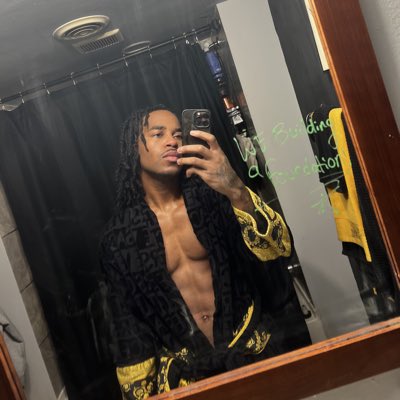 DonnieDeeMoney's tweet photo. #NewProfilePic https://t.co/CXnw3VKnQ3
