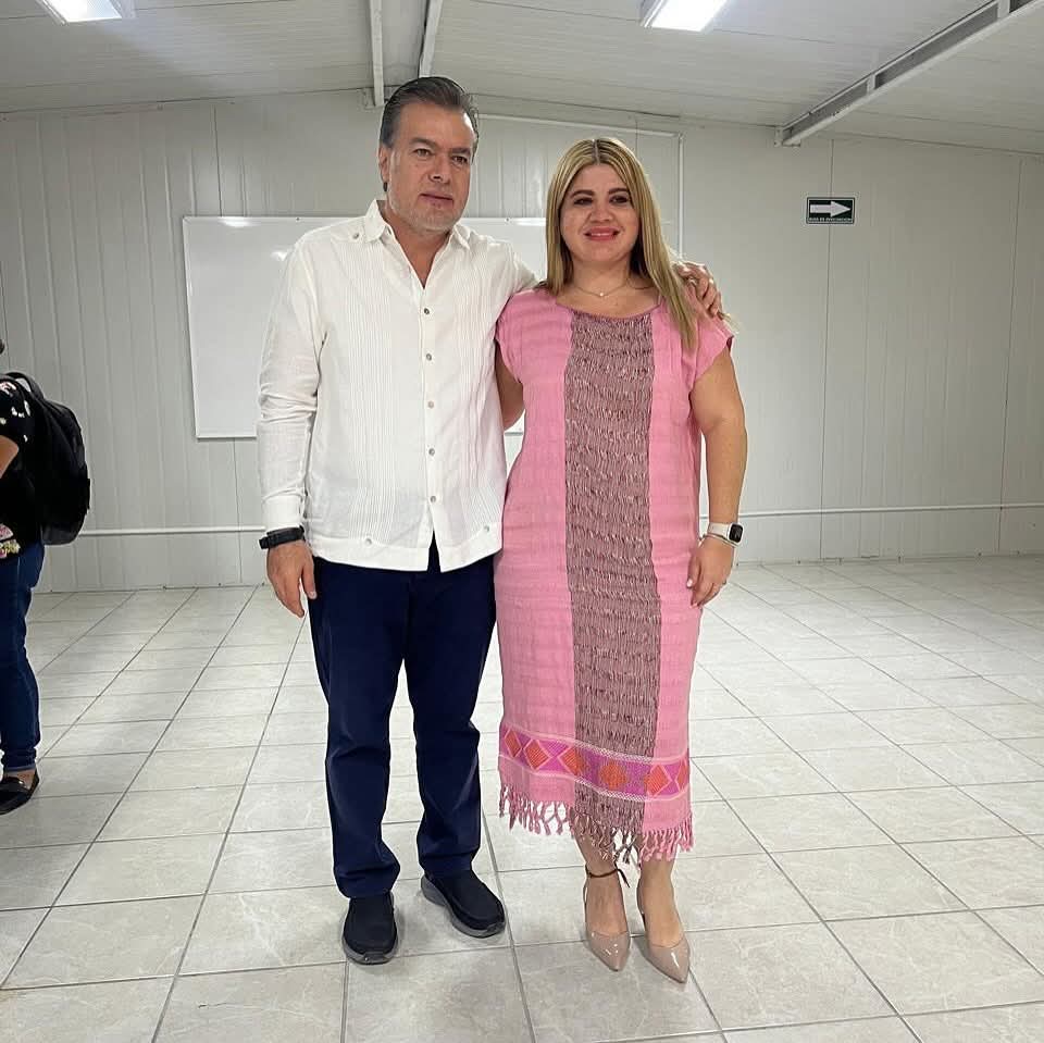 La Lic. Marisol Urbina Matus, fue convocada por el titular de la Secretaría del Humanismo, Francisco Chacón, para celebrar la primera reunión de trabajo para la coordinación armoniosa con otras entidades hermanadas como el Instituto de la Juventud y la Promotora de la Vivienda.