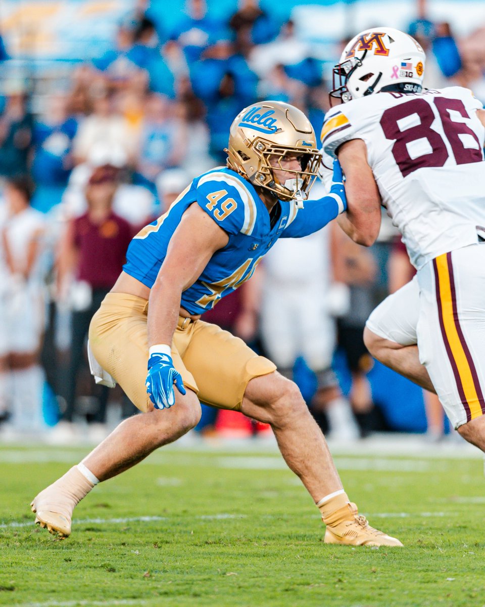UCLA Football (@uclafootball) on Twitter photo Carson Schwesinger ➡️ <a href="/AP/">The Associated Press</a> All-Big Ten First Team 🇺🇸
🗒️: ucla.in/3Bojiek
#GoBruins | <a href="/B1Gfootball/">Big Ten Football</a> Carson Schwesinger ➡️ <a href="/AP/">The Associated Press</a> All-Big Ten First Team 🇺🇸
🗒️: ucla.in/3Bojiek
#GoBruins | <a href="/B1Gfootball/">Big Ten Football</a>