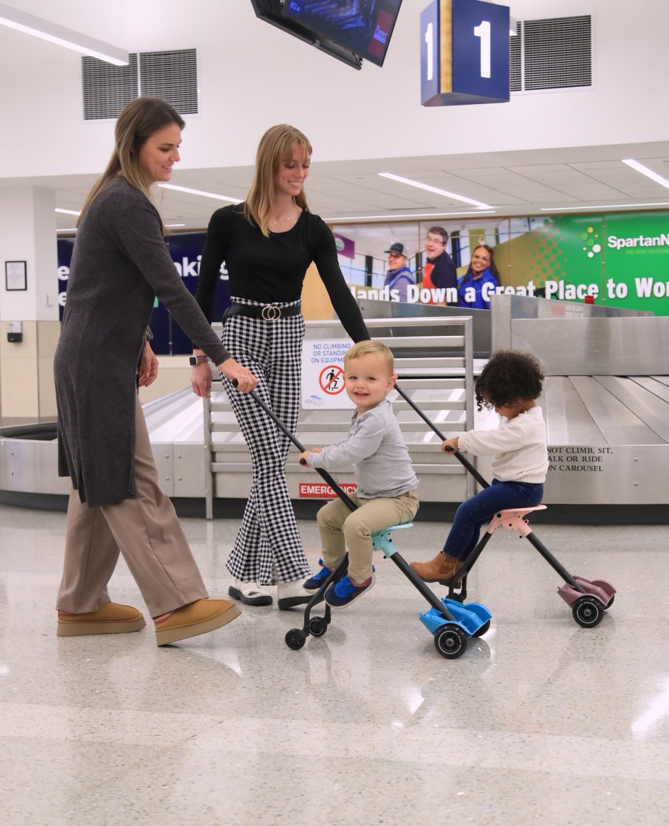 MicroKickboard's tweet image. Introducing: The ultimate holiday travel companion 🤩 Meet the all-new Allrounder Ride-On Travel Cart for ages 18 months+!

Snag one for your holiday travels 👉️ microkickboard.com/products/micro…

#happyholidays #microholidays #travel #holidaytravel #microtravel #scooterluggage