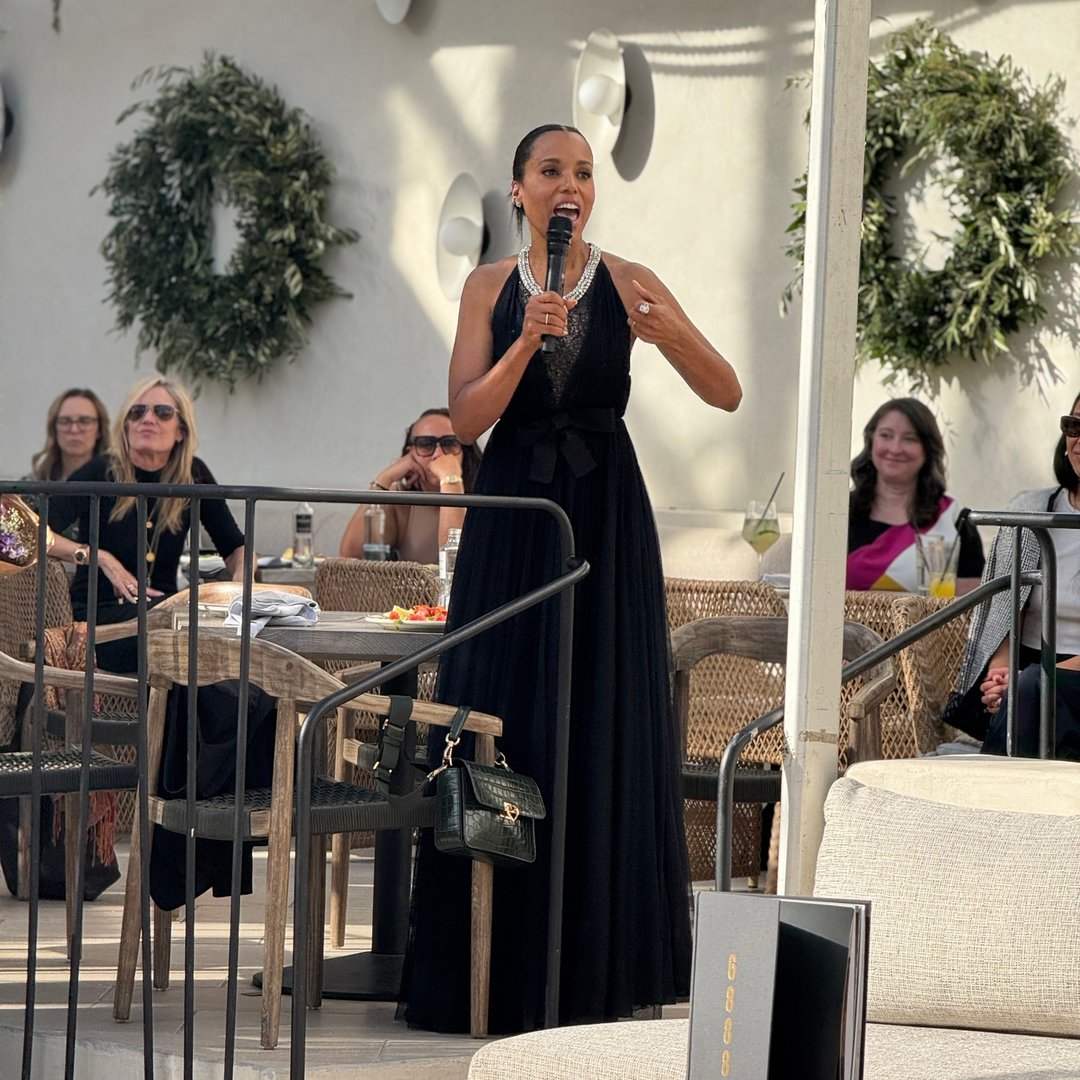 girlsforachange's tweet photo. Congratulations to Daughters Executive Producer, @KerryWashington for being honored with a walk of fame star! https://t.co/NgVuWoqLSi https://t.co/osWIGdrVFQ
