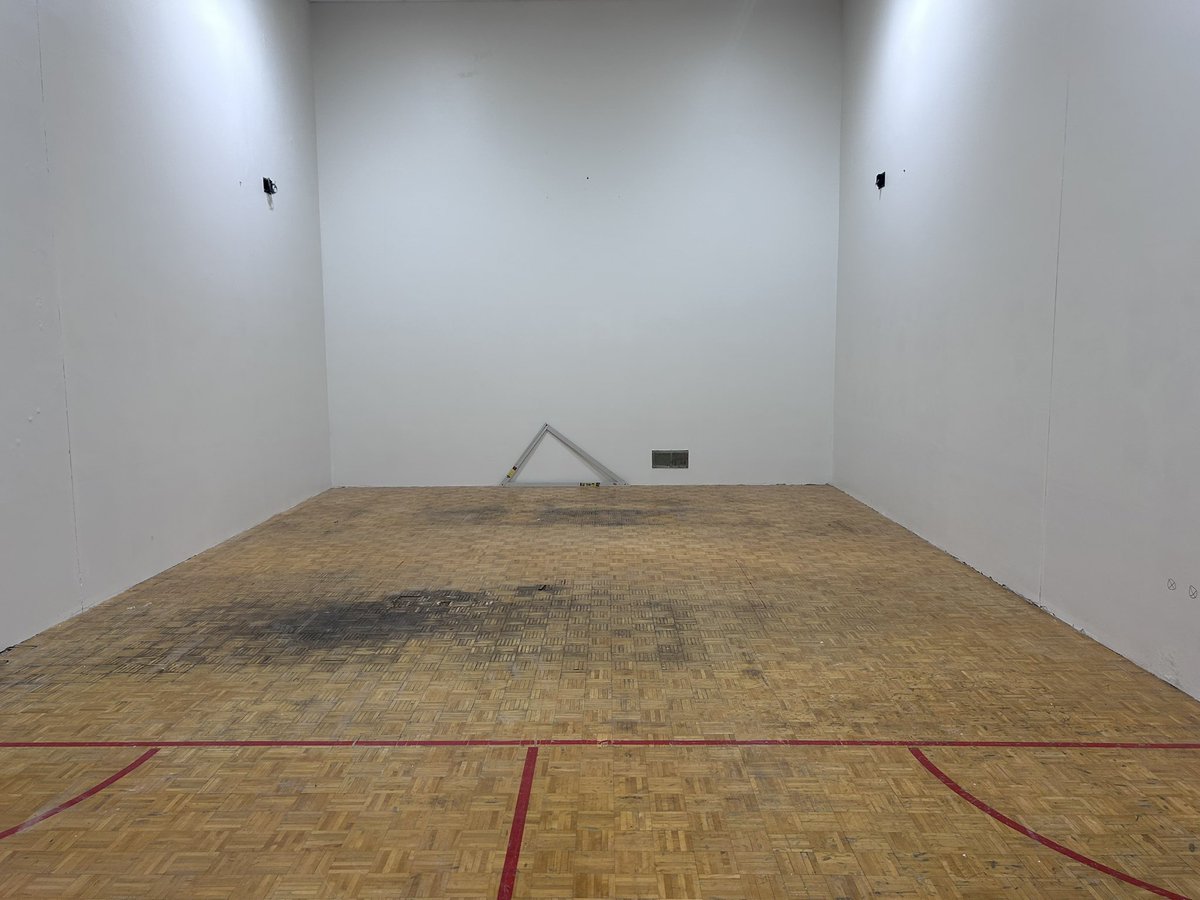 BonniesGolf's tweet photo. Huge progress this week at our indoor space!! Room 3 is ready for action! Next up, Room 1 will undergo similar work- lighting, ceiling, etc..this will complete our project..excited to carry out our pledge to use 2024Giving Day funds on this facility! https://t.co/locug3db0b