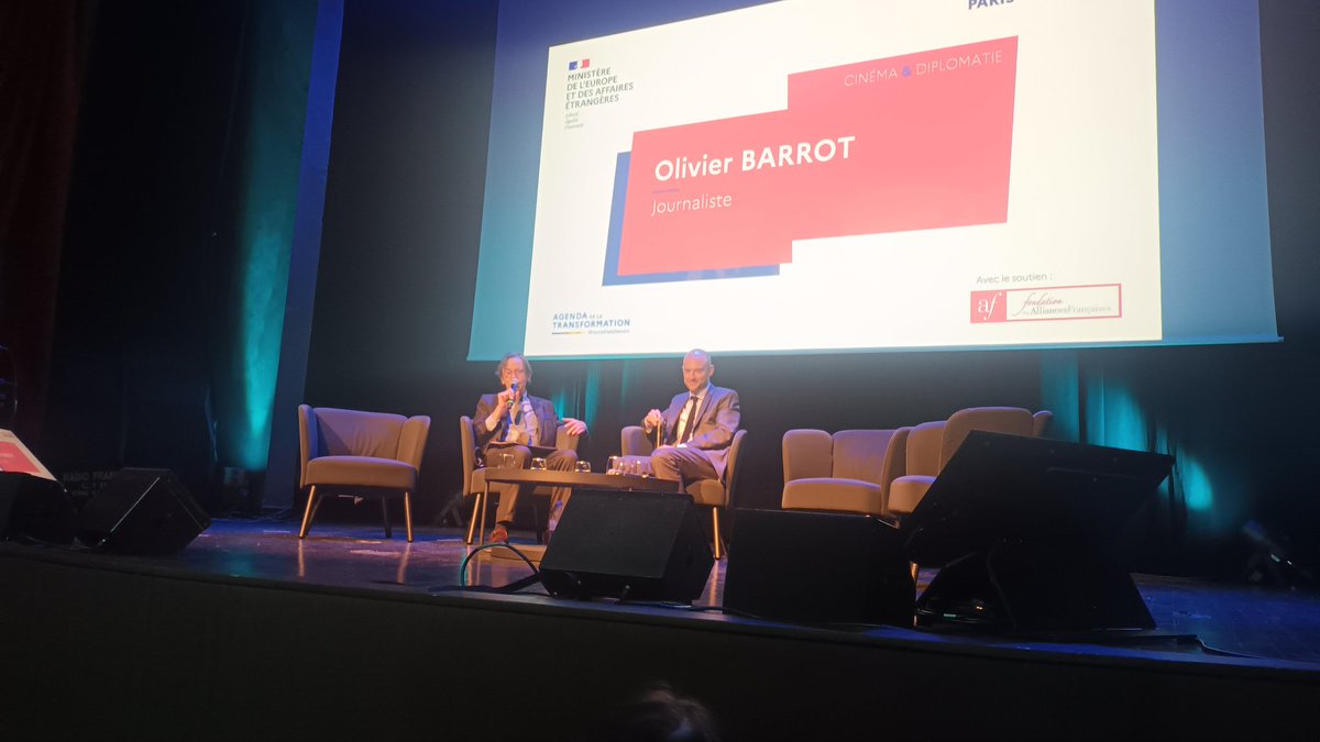 Superbe soirée cinéma et diplomatie animée par Olivier Barrot en présence du Ministre de l'Europe et des Affaires étrangères.  Une belle initiative de <a href="/JulienSteimer/">Julien Steimer</a> et de son équipe