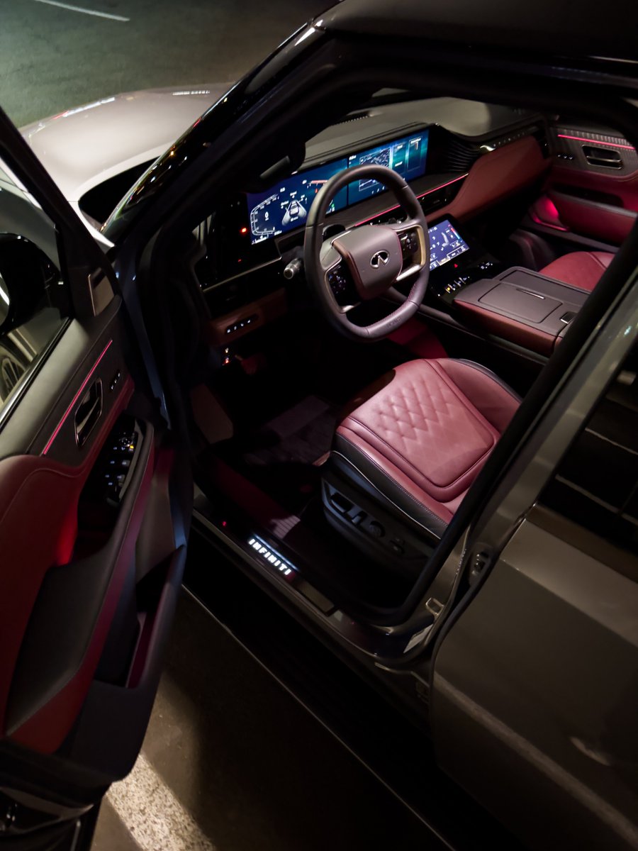 alllcarnews's tweet photo. 2025 @INFINITIUSA QX80 Autograph Full Review /// The Twin Turbo Japanese Luxury Machine

https://t.co/YjFB0xryfO https://t.co/6oUuqSJP7L