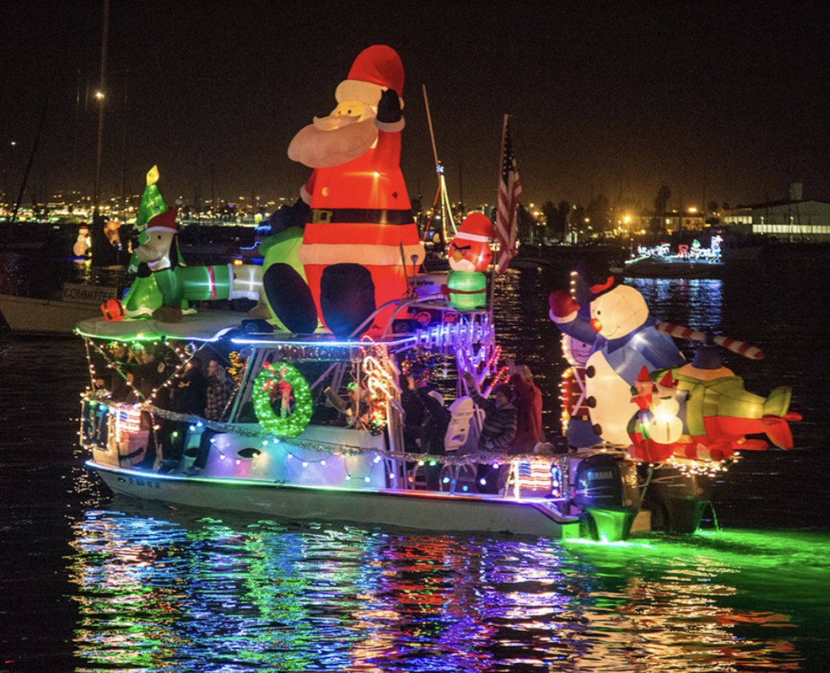 PRCRelocation's tweet image. Experience the magic of the season in Orange County—where twinkling lights, festive events, and holiday cheer create unforgettable memories for the whole family!

Click on the article for some Holiday Happenings in Orange County! 

localemagazine.com/holiday-happen…