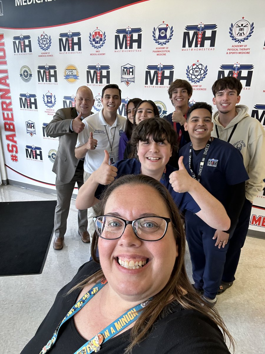 MDCPSStudentRep's tweet photo. Had a great time visiting @MASTMedical last week and meeting with their student leaders. We discussed ways to elevate the student experience at @MDCPS and went over SGA best practices. 🩺🗣️ https://t.co/BGO448atOY