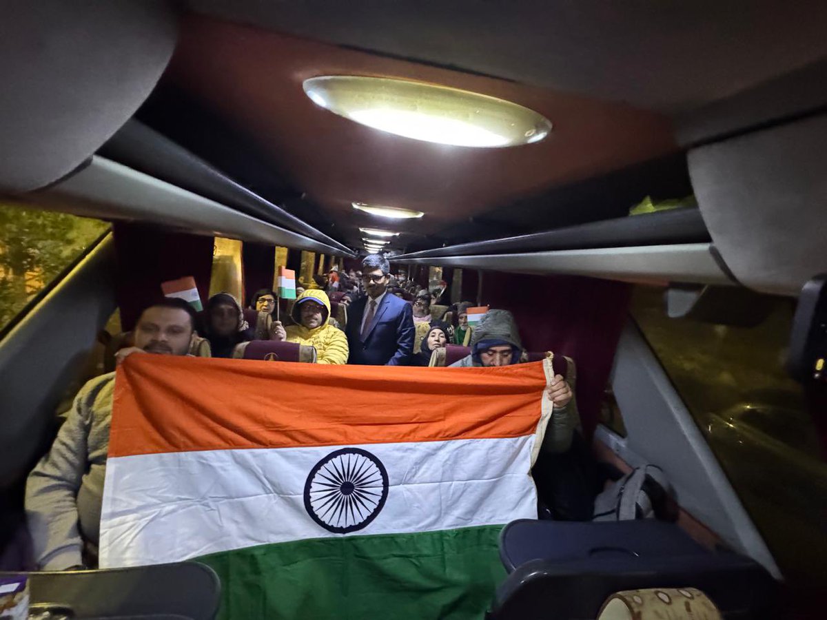 IndiaInLebanon tweet picture