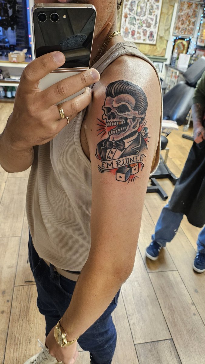 RiotJiaxsun's tweet photo. call me Sammy Paradise
got this bad boy(tribute to my idol/personal hero) during my stay in Sligo at Fat Cat Tattoo #itysl #thecharacters https://t.co/v7e7RwoIXh
