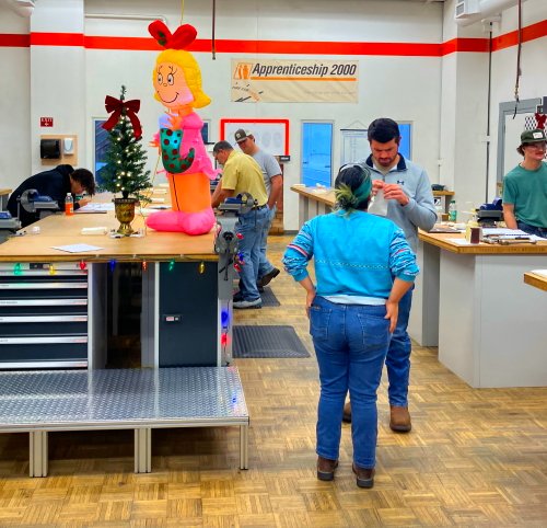 Apprenticeship 2000 tweet media