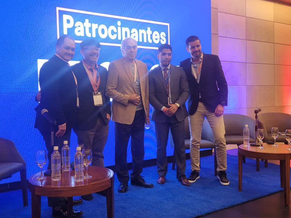 gjponce's tweet photo. En nombre de José Manuel Vilar y mío, como parte del equipo de Sov Consultores, queremos expresar nuestro más sincero agradecimiento por la oportunidad de participar en el 10mo Congreso Internacional de Derecho Marítimo, organizado por la AVDM, WISTA y otras destacadas https://t.co/RpFu4lSjKx