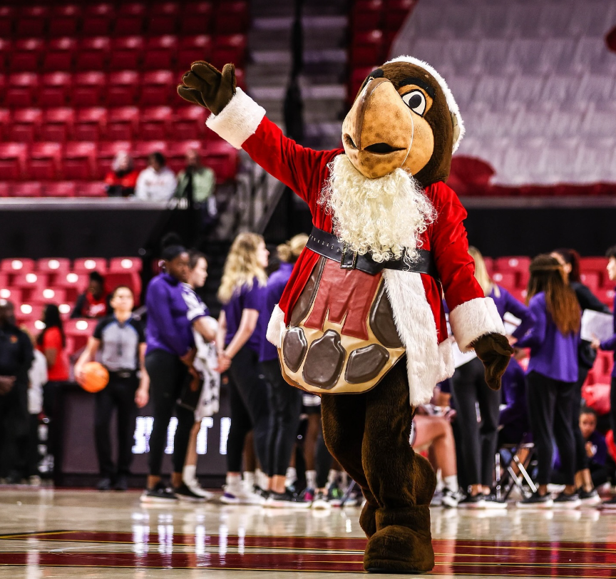UMDSmithGrad's tweet photo. Testudo (and the MBA/MS admissions office) wish you the best of luck on your finals this week! 

Happy winter break ⛄ https://t.co/EaQb4OgX67