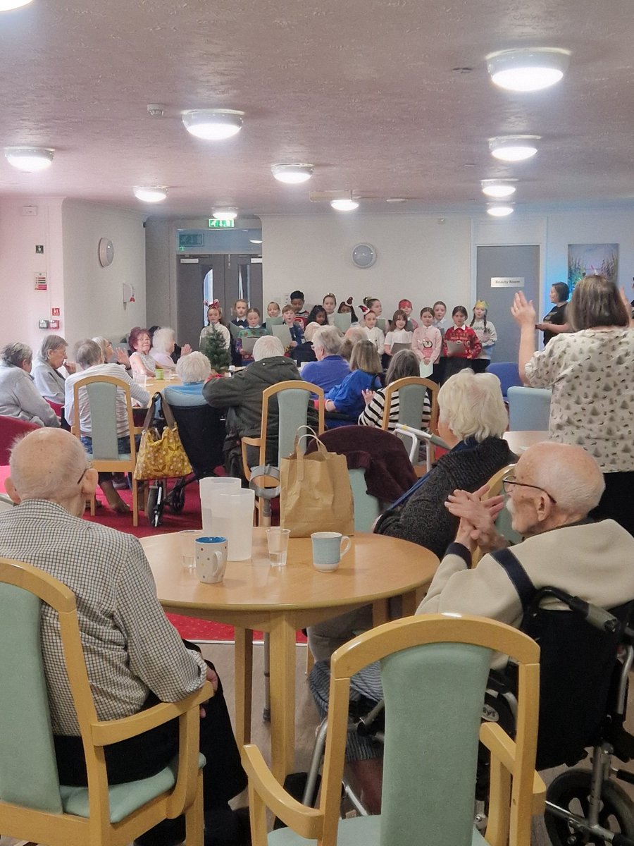 Leeds Recovery Service tweet media